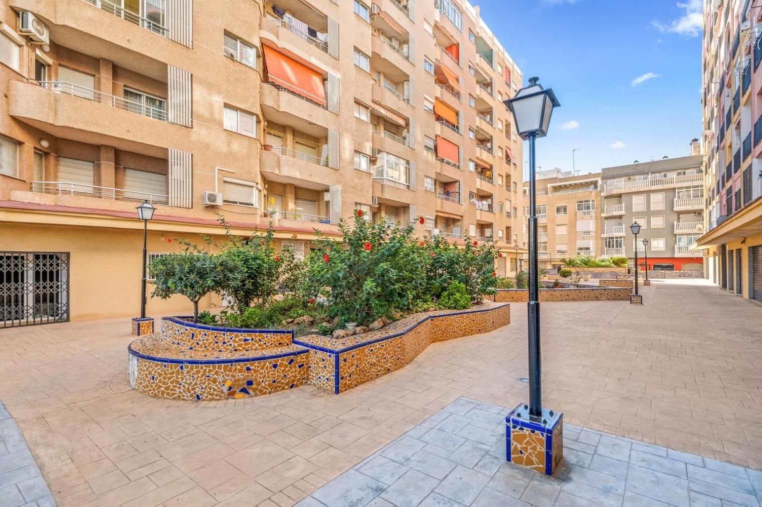 Studio A 200M De La Playa Los Locos Torrevieja Bagian luar foto