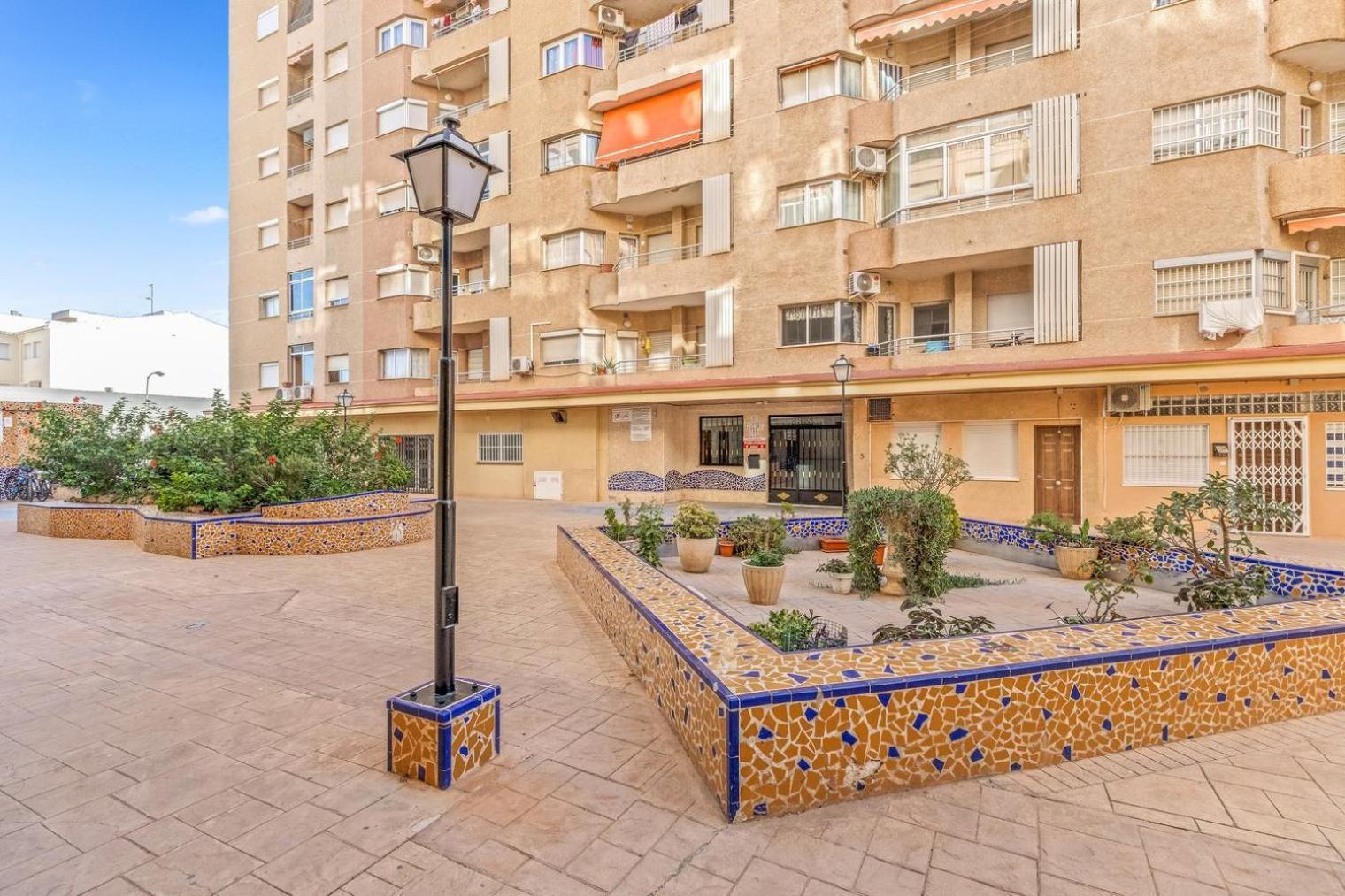 Studio A 200M De La Playa Los Locos Torrevieja Bagian luar foto