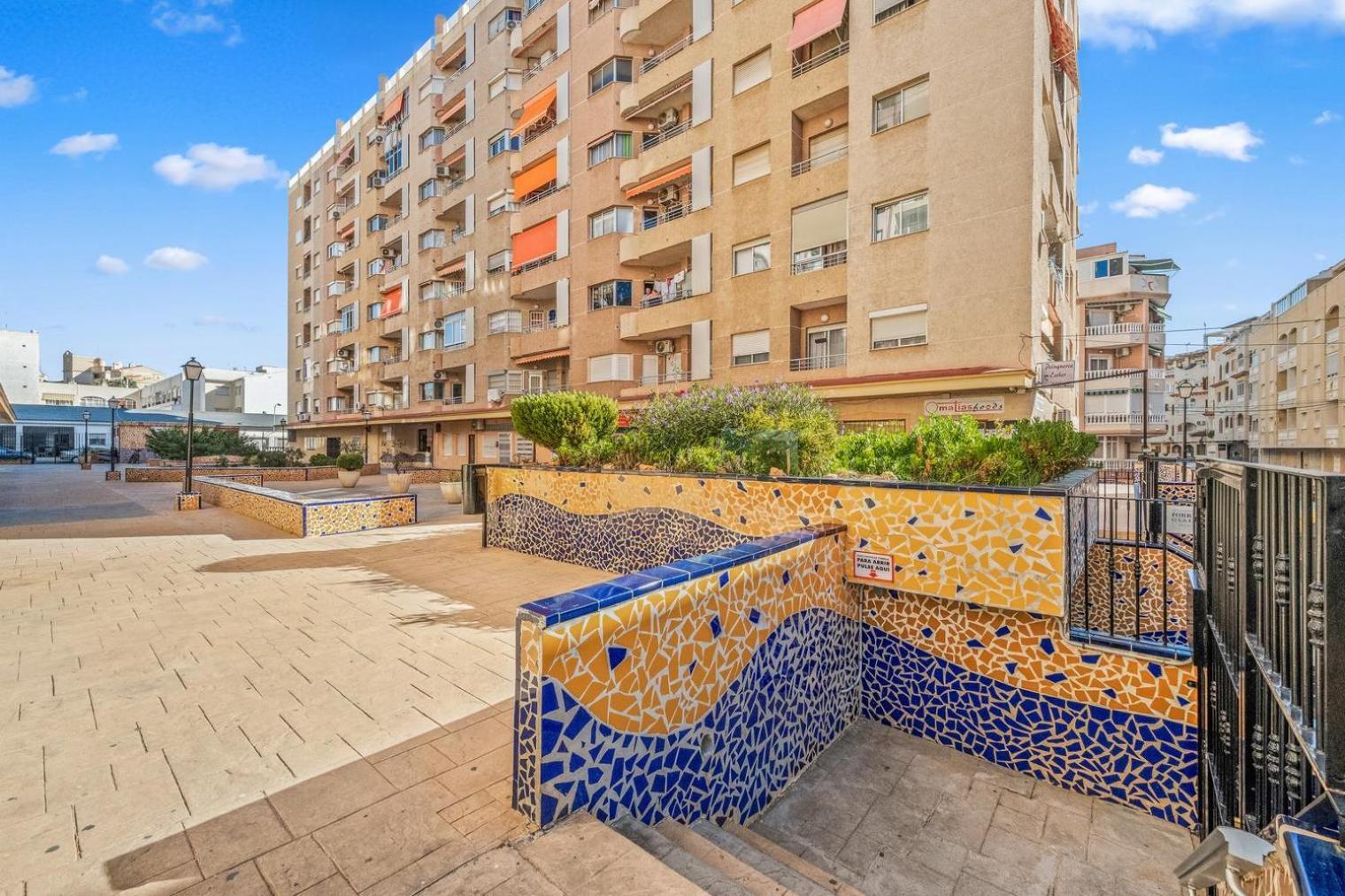 Studio A 200M De La Playa Los Locos Torrevieja Bagian luar foto